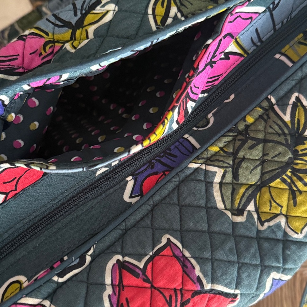 Vera Bradley Quilted Floral Tote in falling Leaves 🍂 - Picture 8 of 11